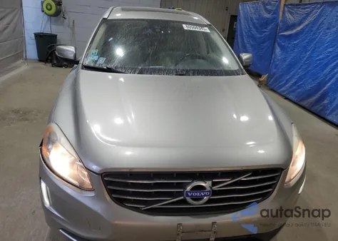 2015 Volvo Xc60 T6 Premier+ из США, поврежденный, VIN YV4902RC9F2623515